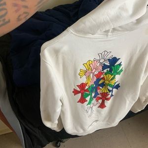 Chrome heart hoodie 85$